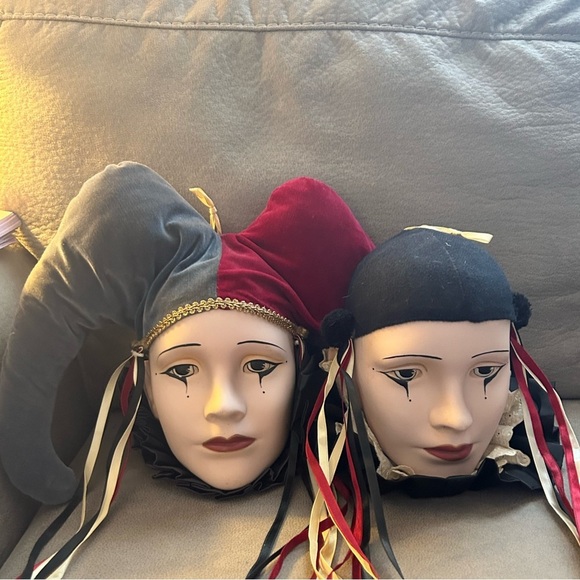 Vintage Venetian Porcelain Jester Face Mardi Gras Heads Decor HandPainted - Picture 2 of 8